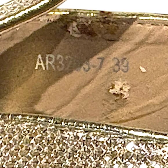 Champagne Gold Metallic T-Strap Heels Size 39 (8.5/9) - Picture 13 of 15